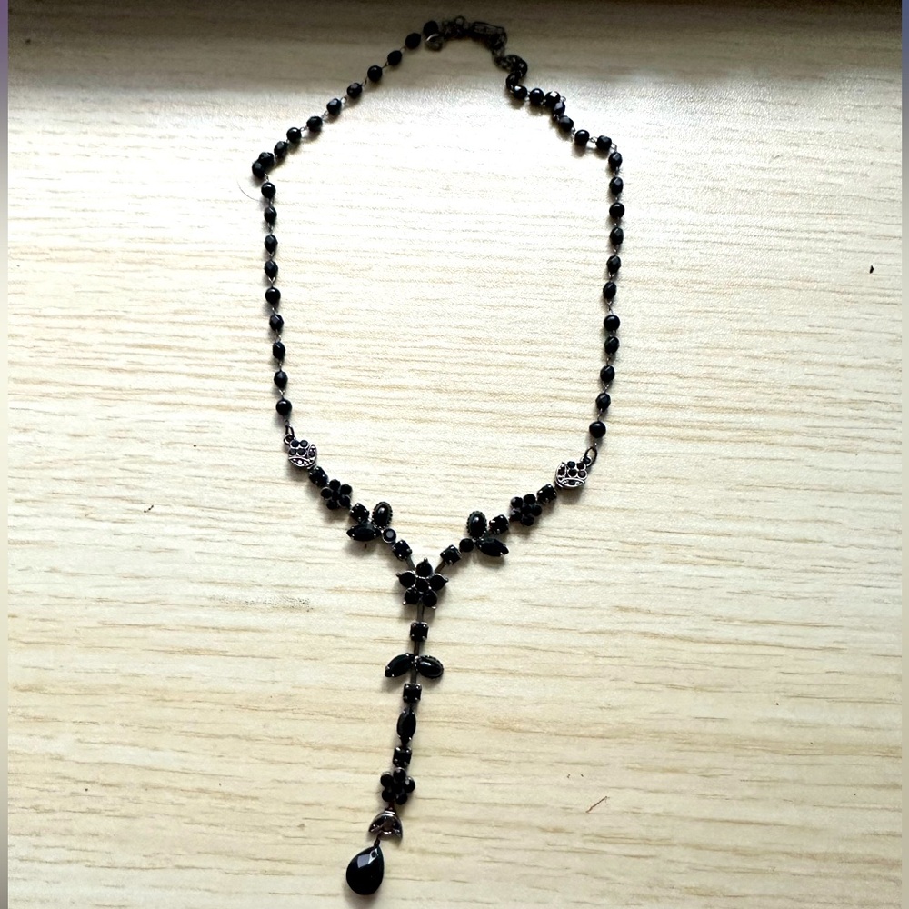 Marcasite Black Stone Floral/Leaf Necklace